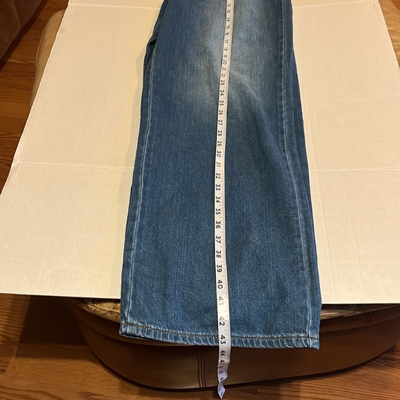 NWT-universal thread -size8(29” waist)-medium denim-relaxed, wide leg jeans. - Picture 11 of 13